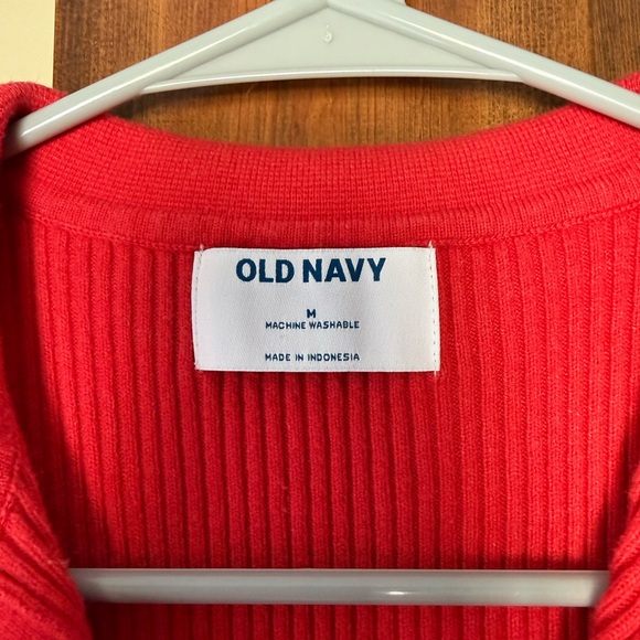 Old Navy Ribbed Collared Tank - Picture 3 of 3